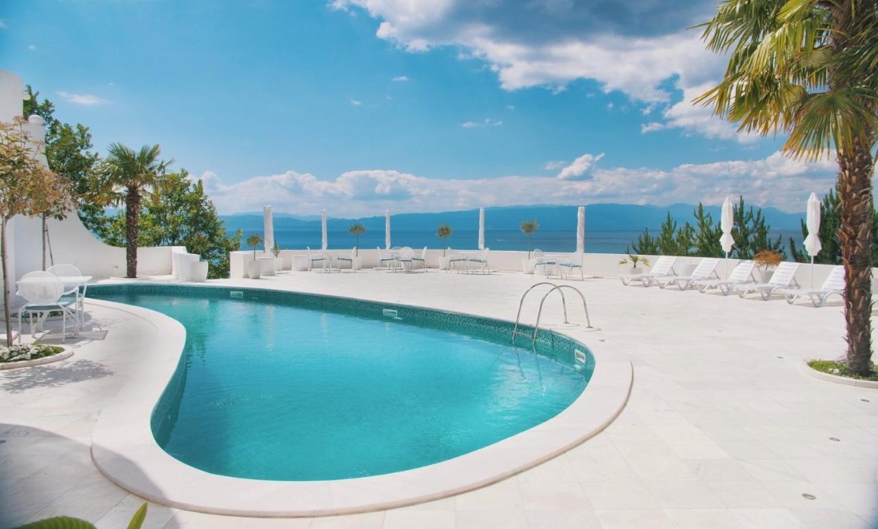 Villa Bella Ohrid Bagian luar foto